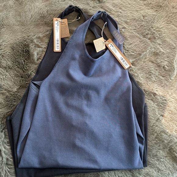 SKIMS Outdoor Halter Bodysuit Medium NWT (SK0074) - Picture 9 of 10